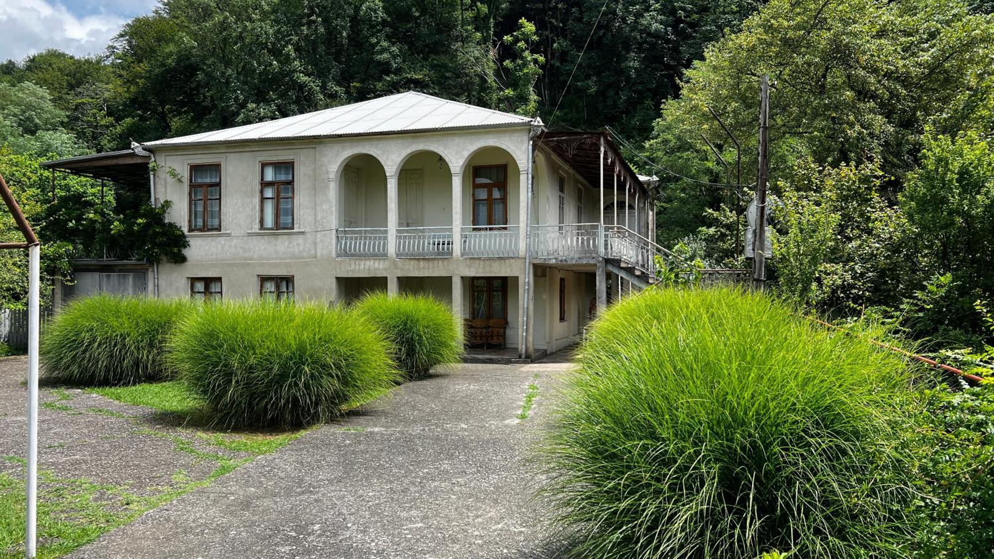 Hotel Ezo à Jvari Extérieur photo